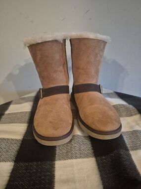 UGG Australia Women's 8 BLAISE Sheepskin Brown Chestnut Winter Snow Boots